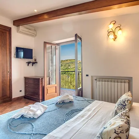 Holiday home Mattia In The Land Of Sirens Sant'Agata sui due Golfi